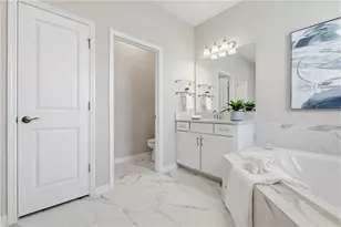 9608 Sorbonne Loop, Seffner, FL 33584 - Photo 27