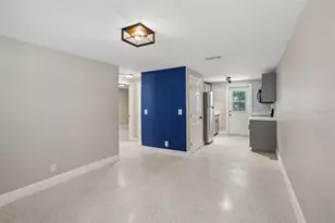 8703 Navajo Ave, Tampa, FL 33637 - Photo 7