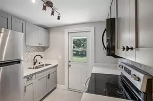 8703 Navajo Ave, Tampa, FL 33637 - Photo 21