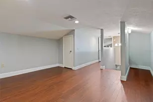 498 Lakewood Dr, Brandon, FL 33510 - Photo 21