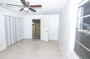 5810 N Thatcher Ave, Tampa, FL 33614 - Photo 27