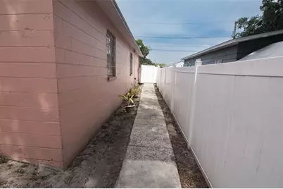 5810 N Thatcher Avenue, Tampa, FL 33614 - Photo 47