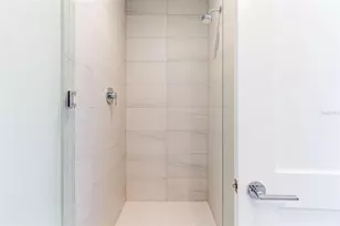 275 1st Ave S, Saint Petersburg, FL 33701 - Photo 23