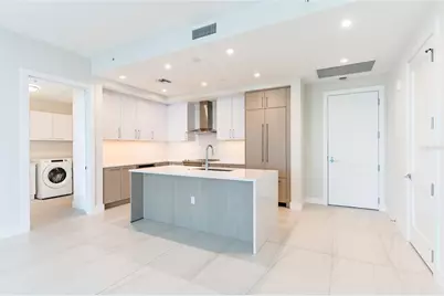 275 1st Avenue South #2208, Saint Petersburg, FL 33701 - Photo 9