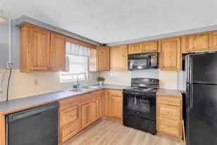 4230 Sunray Dr, Holiday, FL 34691 - Photo 11