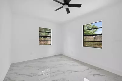 9405 N Mary Avenue, Tampa, FL 33612 - Photo 25