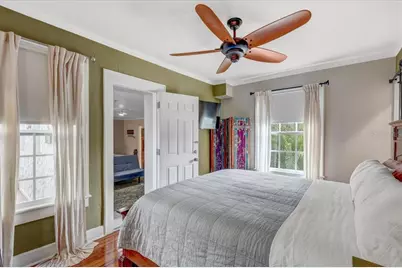 325 49th Street N, Saint Petersburg, FL 33710 - Photo 31