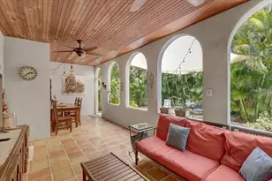 325 49th Street N, Saint Petersburg, FL 33710 - Photo 59
