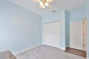 708 Coade Stone Dr, Seffner, FL 33584 - Photo 23