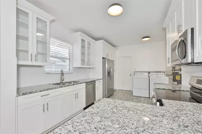 902 W Columbus Drive, Tampa, FL 33602 - Photo 19