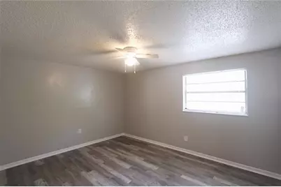 5647 20th Street, Zephyrhills, FL 33542 - Photo 9