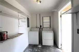 5647 20th St, Zephyrhills, FL 33542 - Photo 15