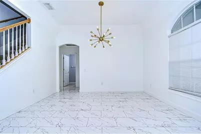 5103 Ashcrest Court, Tampa, FL 33647 - Photo 9