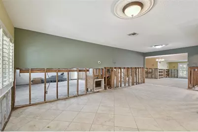3921 E Eden Roc Circle, Tampa, FL 33634 - Photo 7