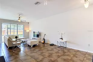 8615 Andalucia Field Dr, Tampa, FL 33637 - Photo 5