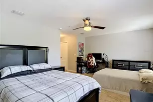 8615 Andalucia Field Dr, Tampa, FL 33637 - Photo 23