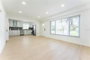 4011 Helena St NE, Saint Petersburg, FL 33703 - Photo 5