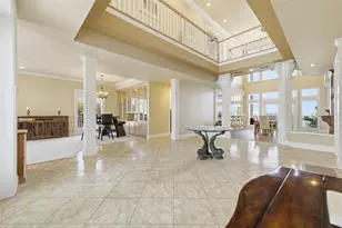24 N Pine Cir, Belleair, FL 33756 - Photo 7