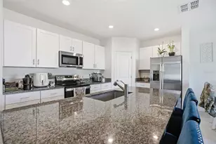 13712 Newbridge St, Spring Hill, FL 34609 - Photo 5