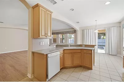 1520 Rhodeswell Lane, Dover, FL 33527 - Photo 9