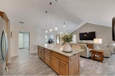 2002 E View Drive, Sun City Center, FL 33573 - Photo 21
