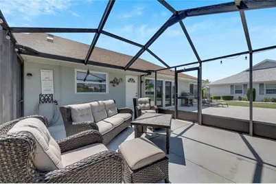 2002 E View Drive, Sun City Center, FL 33573 - Photo 5
