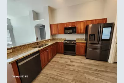 12518 Sparkleberry Road, Tampa, FL 33626 - Photo 5