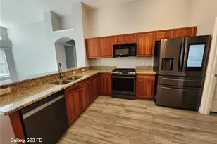 12518 Sparkleberry Rd, Tampa, FL 33626 - Photo 5