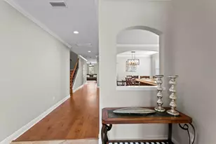3122 Majestic View Dr, Lutz, FL 33558 - Photo 5