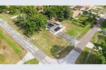 8212 Sunny Vale Place, Tampa, FL 33615 - Photo 3