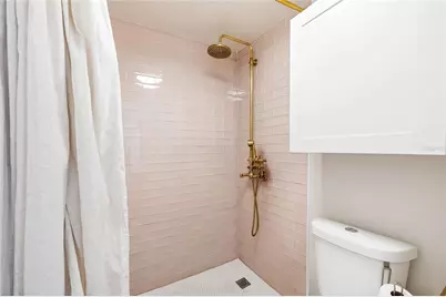 8212 Sunny Vale Place, Tampa, FL 33615 - Photo 23