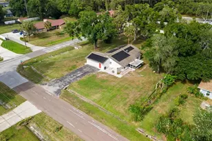 8212 Sunnyvale Pl, Tampa, FL 33615 - Photo 43