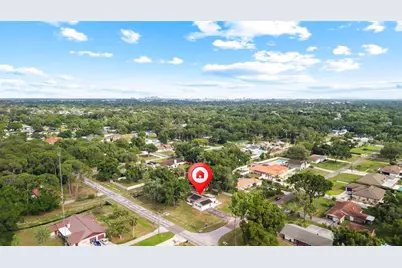 8212 Sunny Vale Place, Tampa, FL 33615 - Photo 45