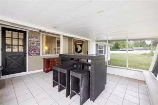 8212 Sunnyvale Pl, Tampa, FL 33615 - Photo 31