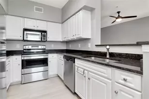 2010 E Palm Ave, Tampa, FL 33605 - Photo 7