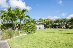 3200 W De Bazan Ave, Saint Pete Beach, FL 33706 - Photo 43