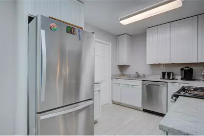 3200 W De Bazan Avenue, Saint Pete Beach, FL 33706 - Photo 17