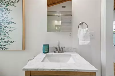 1337 34th Avenue N, Saint Petersburg, FL 33704 - Photo 21
