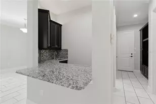 30271 Southernwood Ct, Wesley Chapel, FL 33543 - Photo 9