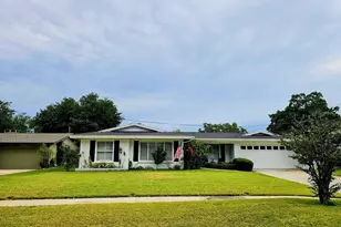2186 Oak Grove Dr, Clearwater, FL 33764 - Photo 43