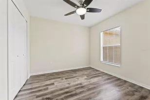 8421 Edgewater Pl Blvd, Tampa, FL 33615 - Photo 19