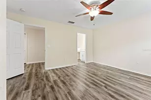 8421 Edgewater Pl Blvd, Tampa, FL 33615 - Photo 13