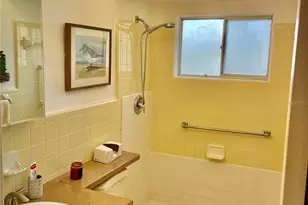 11100 86th Ave, Seminole, FL 33772 - Photo 15