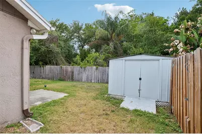 1525 Kestrel Way, Brandon, FL 33511 - Photo 47