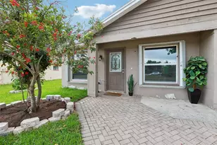 1525 Kestrel Way, Brandon, FL 33511 - Photo 5