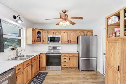 1204 Lady Guinevere Drive, Valrico, FL 33594 - Photo 11