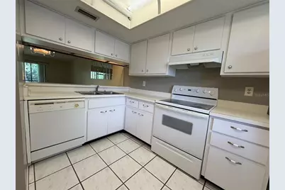 109 Nancy Drive, Oldsmar, FL 34677 - Photo 5