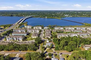 2013 Sunset Wind Loop, Oldsmar, FL 34677 - Photo 39