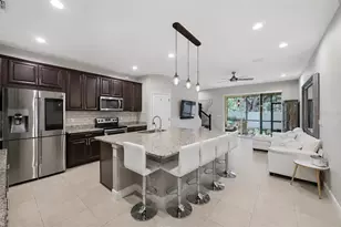 2013 Sunset Wind Loop, Oldsmar, FL 34677 - Photo 5