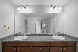 2013 Sunset Wind Loop, Oldsmar, FL 34677 - Photo 17